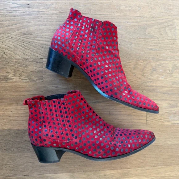 modern vice red suede polka dot chelsea boot🔴⚫️ - Picture 10 of 10